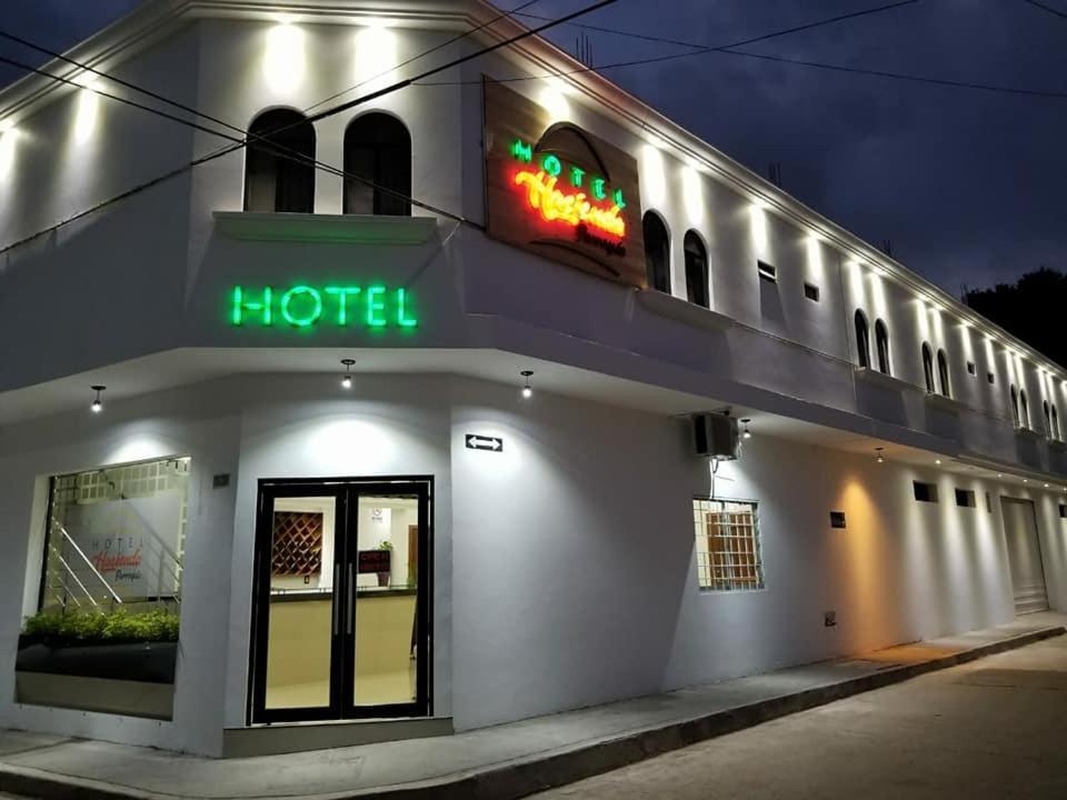 Hotel Hacienda Parroquia Ciudad Fernandez Ngoại thất bức ảnh